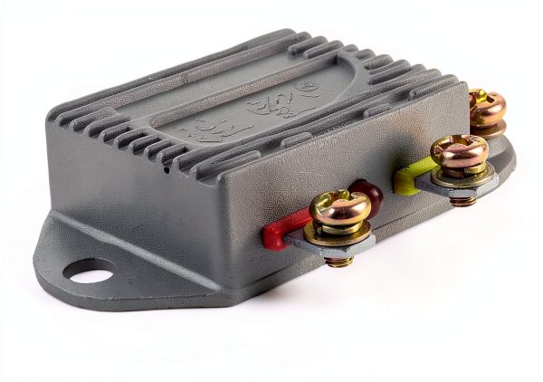 HEALLILY Voltage Regulator 14v for Automotive-1